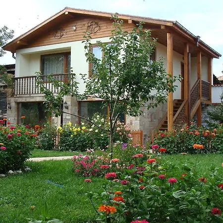 Guest house Lirik Bansko