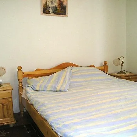 Guest house Lirik 3*