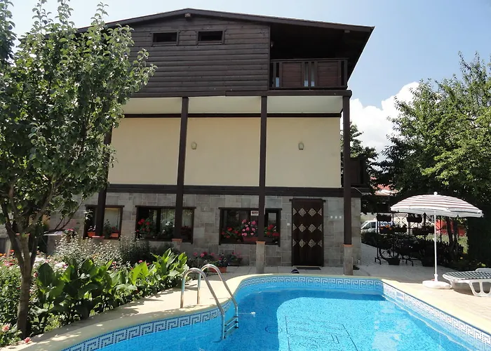 Vendégház Lirik 3*