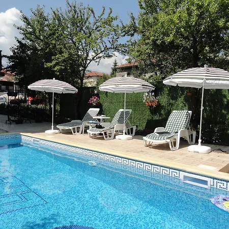 Casa de hóspedes Lirik 3*